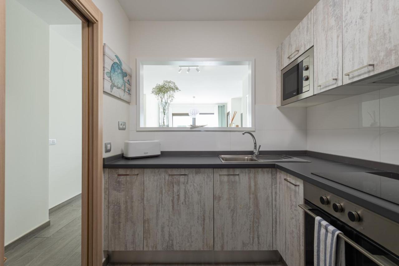 Homeforguest Flat With Large Terrace In Modern Residential Complex With Swimming Pool Калета де Фусте Екстериор снимка