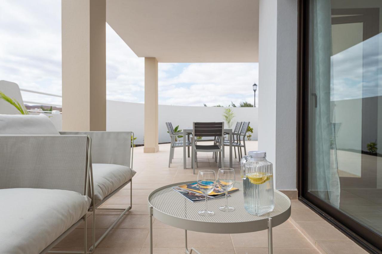 Homeforguest Flat With Large Terrace In Modern Residential Complex With Swimming Pool Калета де Фусте Екстериор снимка
